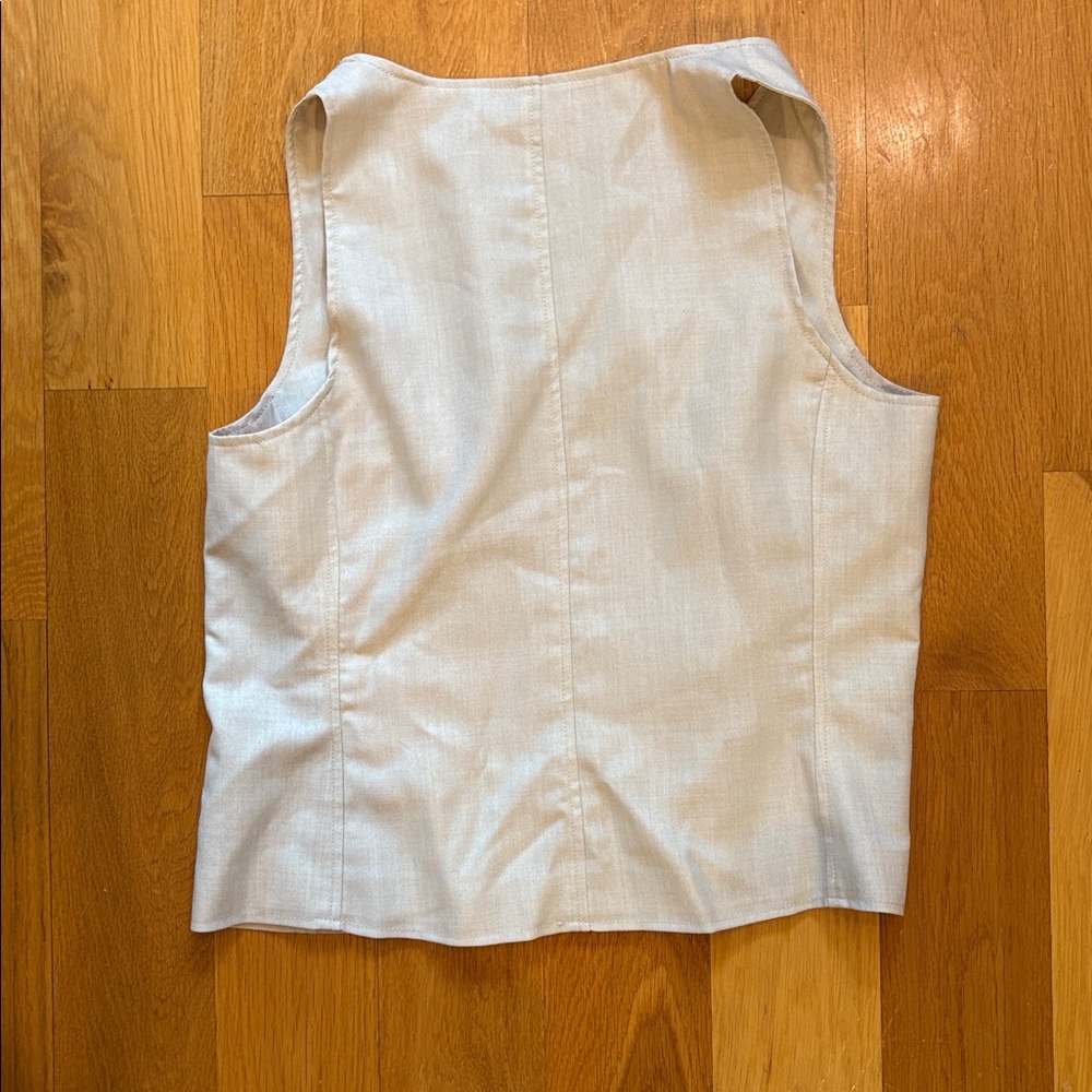 Vest Top - Picture 3 of 5